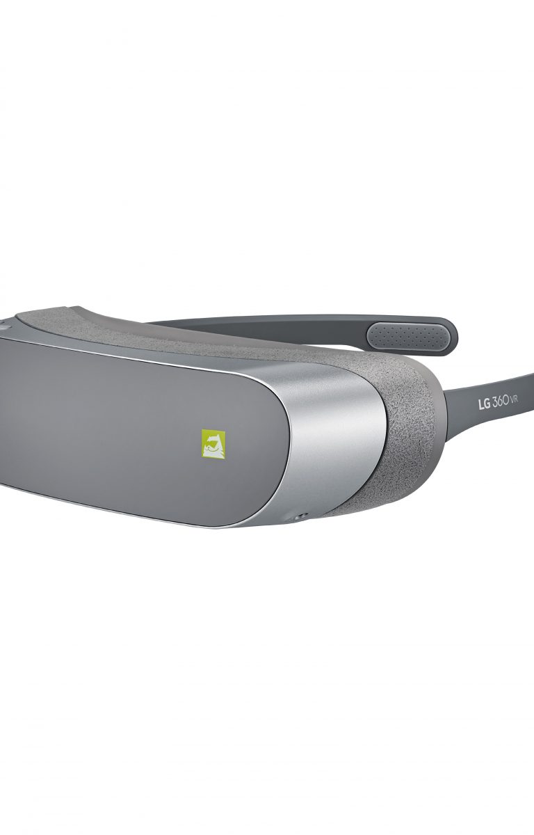 The front, right side view of the LG 360 CAM