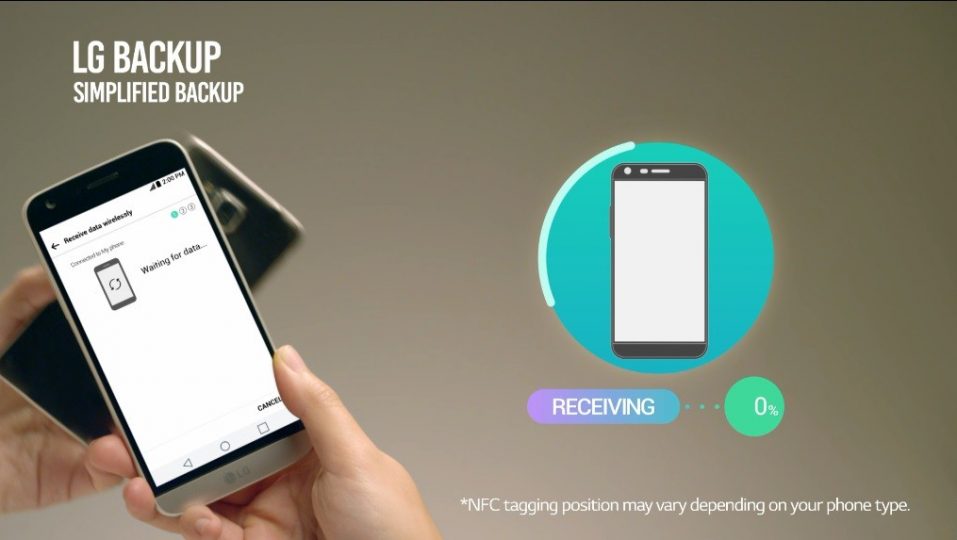 LG G5 transferring data to another smartphone using NFC technology