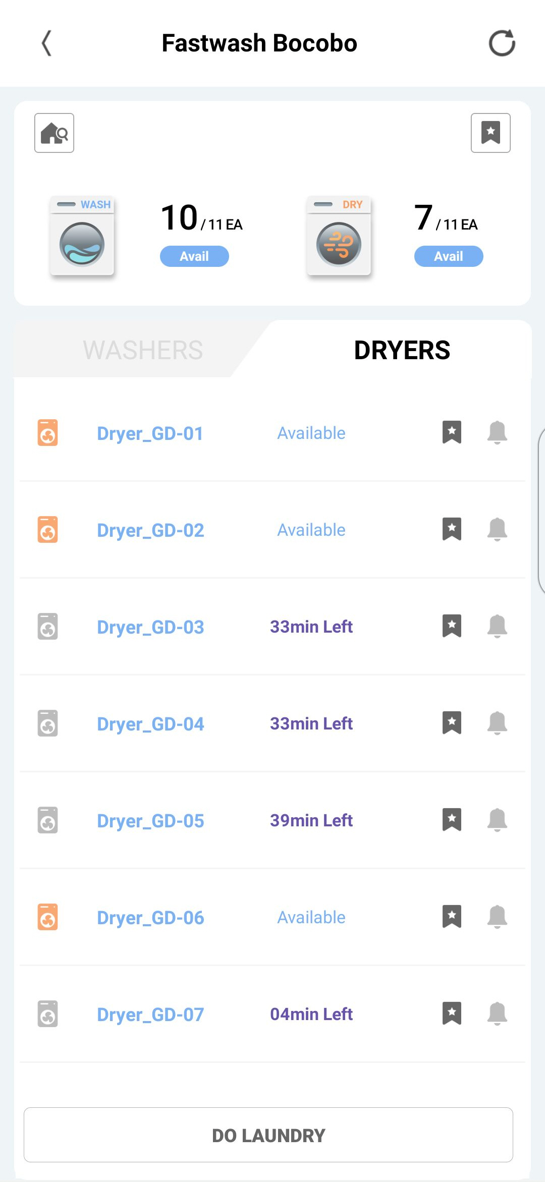The Laundry Lounge app shows available washing machines and dryers while indicating waiting time for those being occupied.
